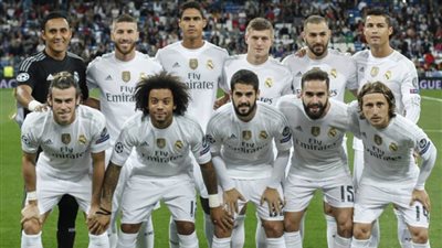 ريال مدريد يتقدم على فياريال بهدفين في الشوط الأول