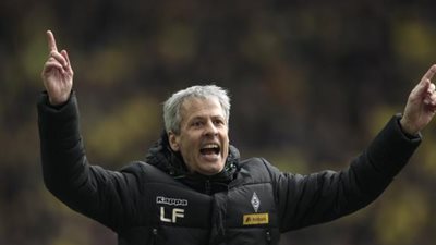رسميا.. فافري يعلن رحيله عن نيس الفرنسي