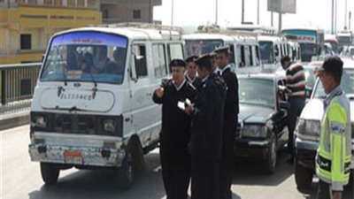 الإدارة العامة لمرور الجيزة تكثف تواجدها بمحيط محطة مترو التوفيقية