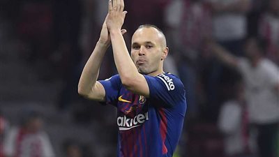إنييستا يودع برشلونة برقم مميز