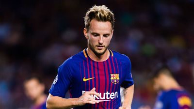 جوارديولا يطلب ضم نجم برشلونة 