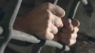 ضبط عاطل بحوزته 600 جرام هيروين وفودو بالقناطر الخيرية 