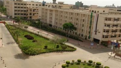 رئيس جامعة الزقازيق يفقد لجان الامتحانات بالفترة المسائية بكلية العلوم