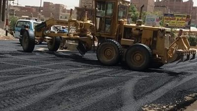 محافظ سوهاج: إعادة رصف وترميم عدد من شوارع مدينة المنشاة