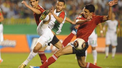 زى النهاردة.. الأهلي يثأر من مولودية الجزائر ويطيح به خارج كأس الكؤوس الإفريقية