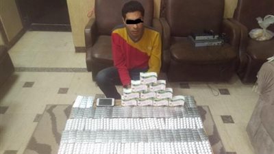 أمن القليوبية يضبط عاطل بحوزته 950 قرص مخدر بالقناطر الخيرية