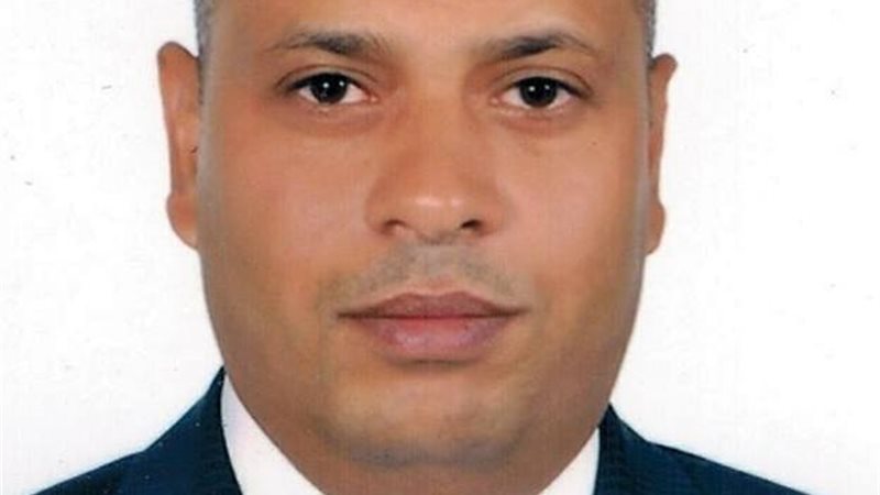  ياسر عابد قنصل عام