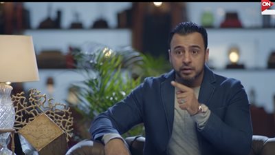فيديو| مصطفي حسني: الابتلاءات والمحن أكبر أسباب حيرة الإنسان