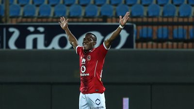 كوليبالي يسخر من الأهلي والدوري المصري على تويتر