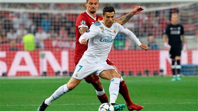 دوري أبطال أوروبا| شوط أول سلبي بين ليفربول وريال مدريد .. وإصابة محمد صلاح