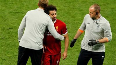 فينالدوم: إصابة محمد صلاح كانت ضربة قوية لـ