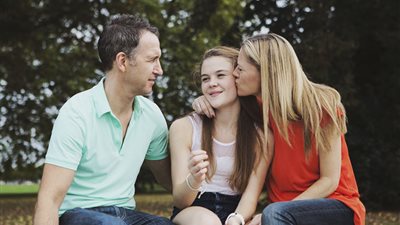 10 مفاتيح تعلمك الطريقة المثالية للتعامل مع أطفالك المراهقين