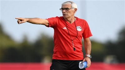 الشاطر: اتحاد الكرة عرض على كوبر 120 ألف دولار شهريا للتجديد  