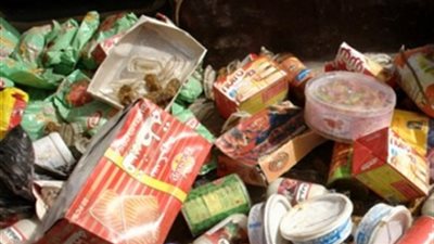 ضبط كميات من الأغذية الفاسدة بـ 