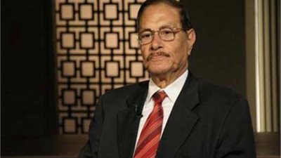 عاجل| رئاسة الجمهورية تنعي الدكتور علي لطفي رئيس الوزراء الأسبق