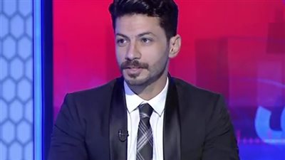عبد الفضيل: أفضل العمل الإداري.. وأحب لقب رامبو