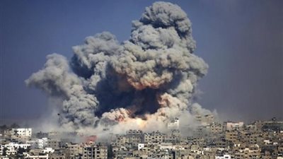 فيديو| إسرائيل تلتزم بالوعد وتقصف مواقع جديدة لـ