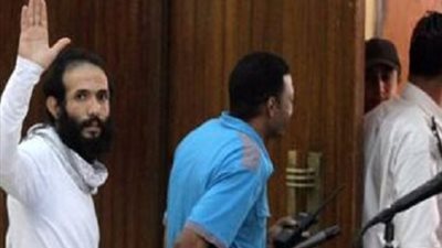  نيابة الدولة العليا تأمر بتجديد حبس هيثم محمدين المتهم بالتجمهر بـ