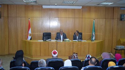 محافظ المنيا يطلق المرحلة الاولي لمبادرة 