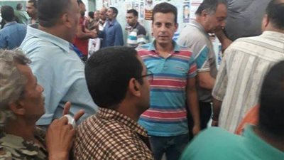 القوى العاملة بـ