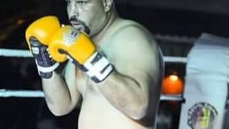 ايمن فاروق 