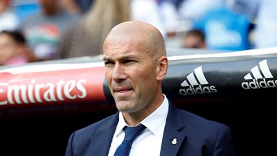 رئيس ريال مدريد يعلق على رحيل زيدان