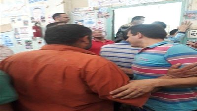 إغلاق صناديق الاقتراع الوردية الصباحية بشركة مصر للغزل والنسيج بـ