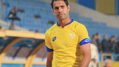 صورة.. حسني عبدربه ينعي محمد فضل في وفاة نجله