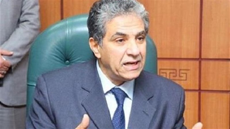 وزير البيئة  
