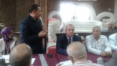 صور| وكيل تعليم الدقهلية يجتمع برؤساء لجان الثانوية العامة 2018
