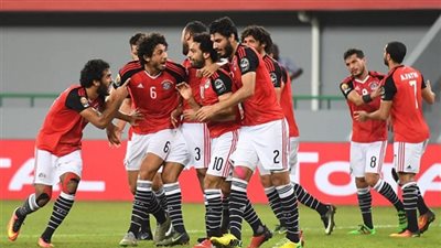 الفراعنة في كأس العالم| السفير المصري يصلي الجمعة مع بعثة المنتخب