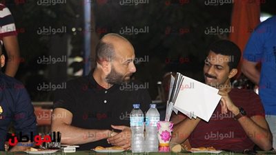 فيديو| محمود متولي يشعل احتفالات نادي الشمس بأغنية 