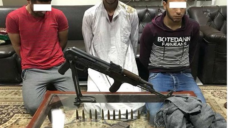 المتهمين