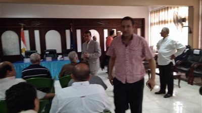 صور| بدء الاستعدادات لمؤتمر 
