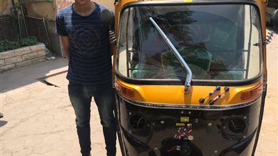 في وضح النهار.. سائق توك توك يقتل أخر أمام المارة