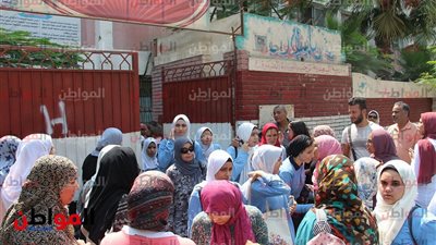 صور| ثانوية مدينة نصر تنهى امتحانات الثانوية العامة 2018 بـ 
