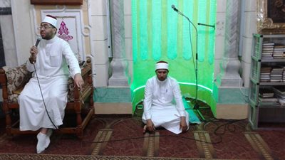 صور| مساجد الإسكندرية تحتفل بذكرى غزوة بدر الكبرى