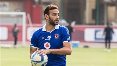 الأهلي يدرس بيع ميدو جابر في الصيف