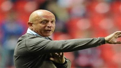 تعرف على كارل ياروليم المدرب التشيكي المرشح لـ