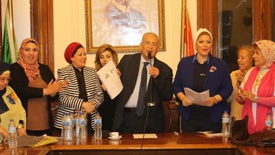 منال العبسي تدشن المرأة وطن لـ