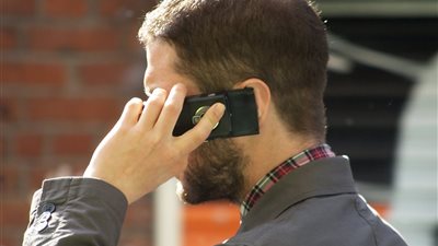 الحكم الشرعي في تحدث الرجل مع خطيبته خلال نهار رمضان