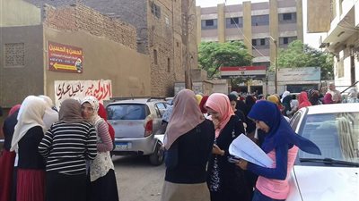 قبل مادة الإحصاء.. توتر بين طلاب امتحانات الثانوية العامة 2018 بـ