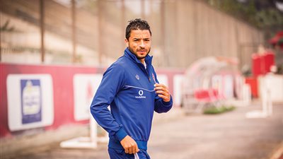 باسم علي يؤدي تدريبات تأهيلية في التتش