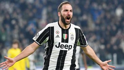 هيجواين: بوفون سيدعم الأرجنتين فى مونديال روسيا 2018