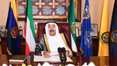 أمير الكويت يطالب مجلس الأمن بتحمل مسؤوليته تجاه معاناة الشعب الفلسطيني