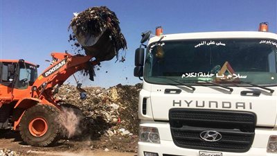 رفع 400 طن مخلفات مصنع السماد العضوي بـ
