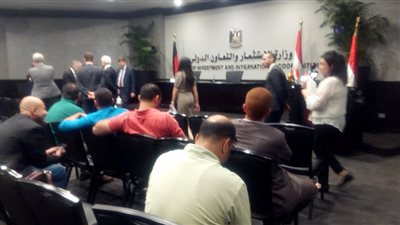 صور | استعدادات لتوقيع اتفاق بين مصر وألمانيا بحضور وزيرة الاستثمار
