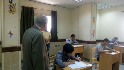 بدء بيع الطوابع للمتقدمين للالتحاق بـ