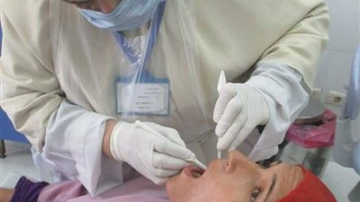 صور| الكشف على 1200 مريض بقافلة طبية مجانية بـ