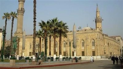 اليوم .. شعائر صلاة الجمعة من مسجد الحسين 